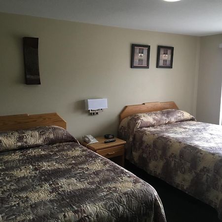 Howey Bay Motel Red Lake Exterior photo