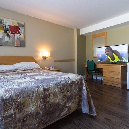 Howey Bay Motel Red Lake Exterior photo